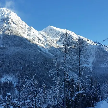 Glamping Apartma Oaza Miru Preddvor