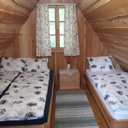 Glamping Apartma Oaza Miru
